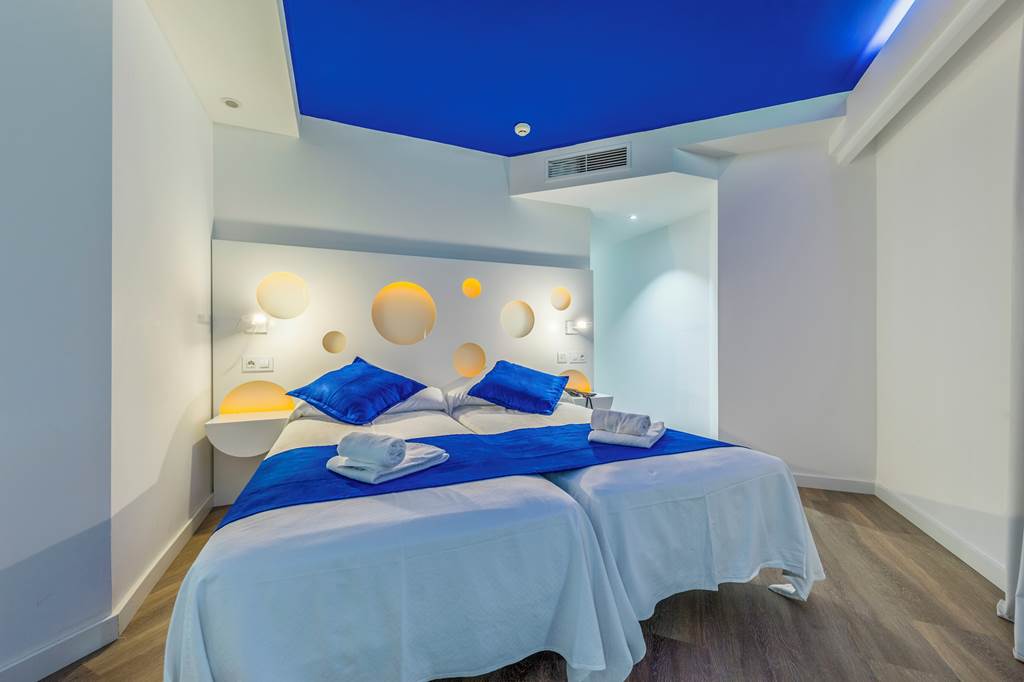 PMI_87744_Hotel_Triton_Beach_0524_06.jpg