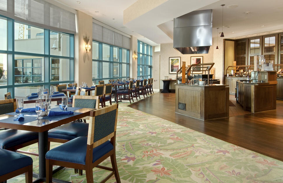 Hilton-Daytona-Beach-Oceanfront-Resort-4.jpg
