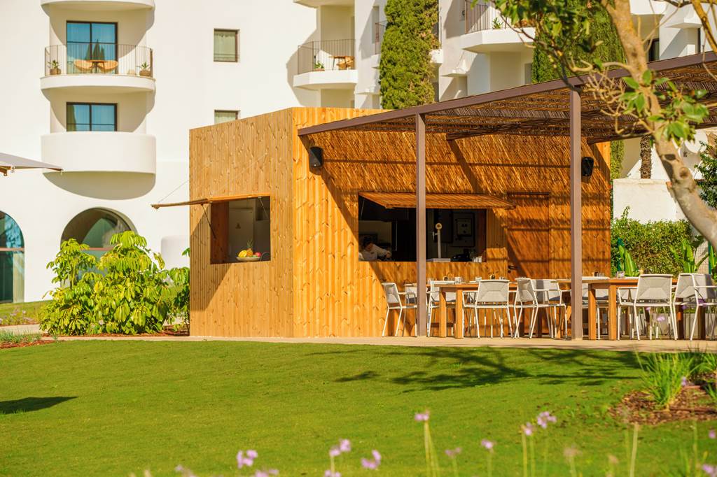 AGP_87436_La_Zambra_Resort_0224_34.jpg