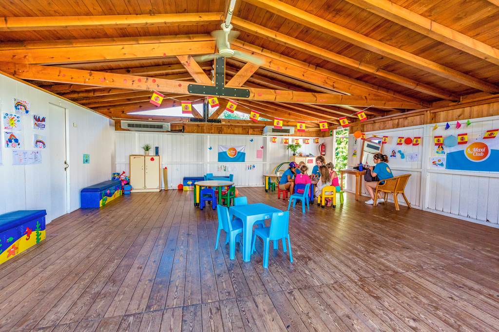 MAH_74178_Vacances_Menorca_Resort_0719_11.jpg