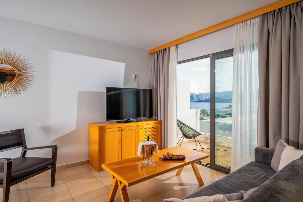 HER_83391_Ariadne_Beach_Hotel_1123_21.jpg