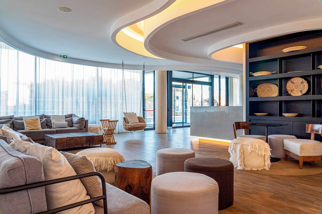 FAO_74586_Jupiter_Marina_Hotel_0822_10.jpg