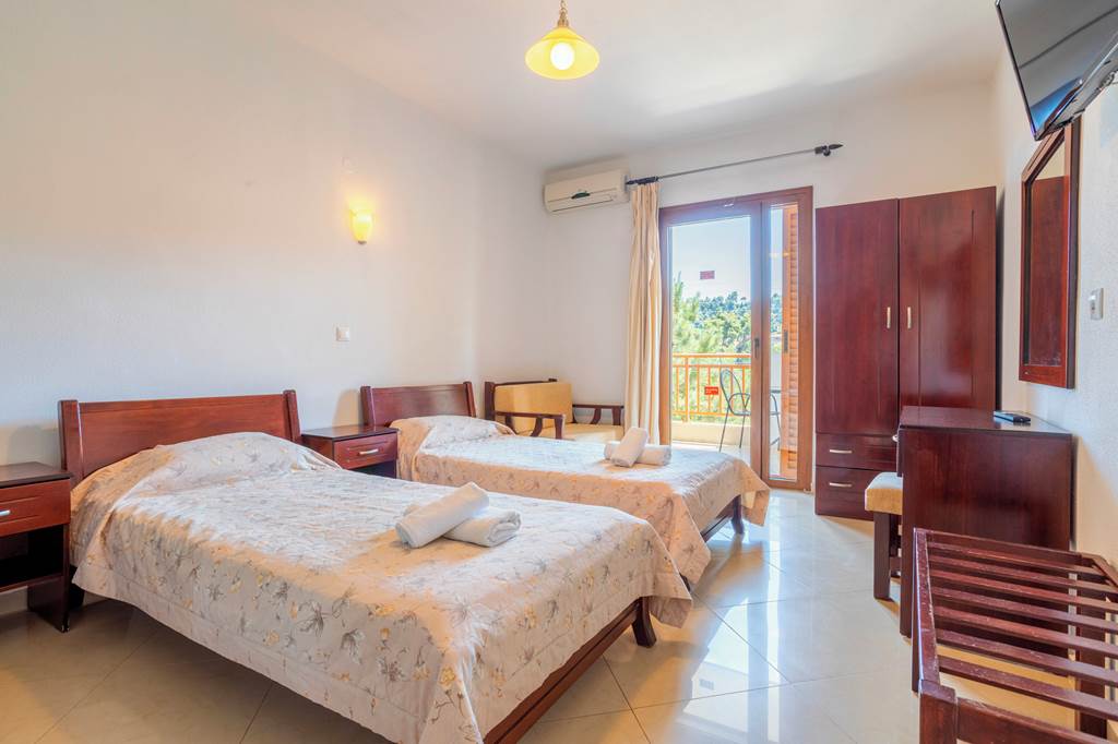 SKG_74334_Hotel_Medusa_0724_17.jpg