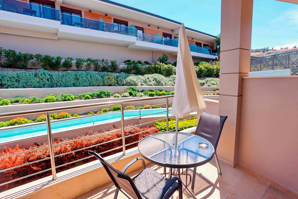 SKG_74641_Anna_Maria_Paradise_0422_10.jpg