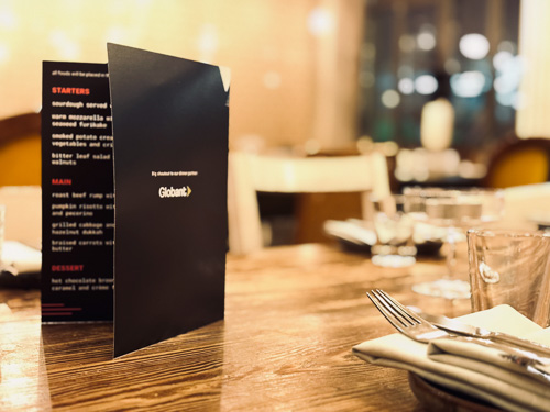 Unwind with fellow CTOs, share insights, and enjoy great food & drinks in an exclusive atmosphere in Berlin city! 
