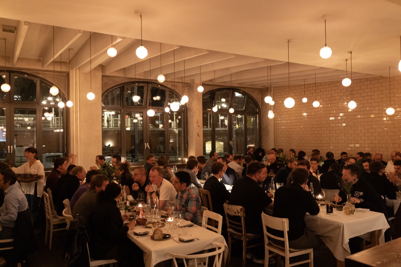 Unwind with fellow CTOs, share insights, and enjoy great food & drinks in an exclusive atmosphere in Berlin city! 
