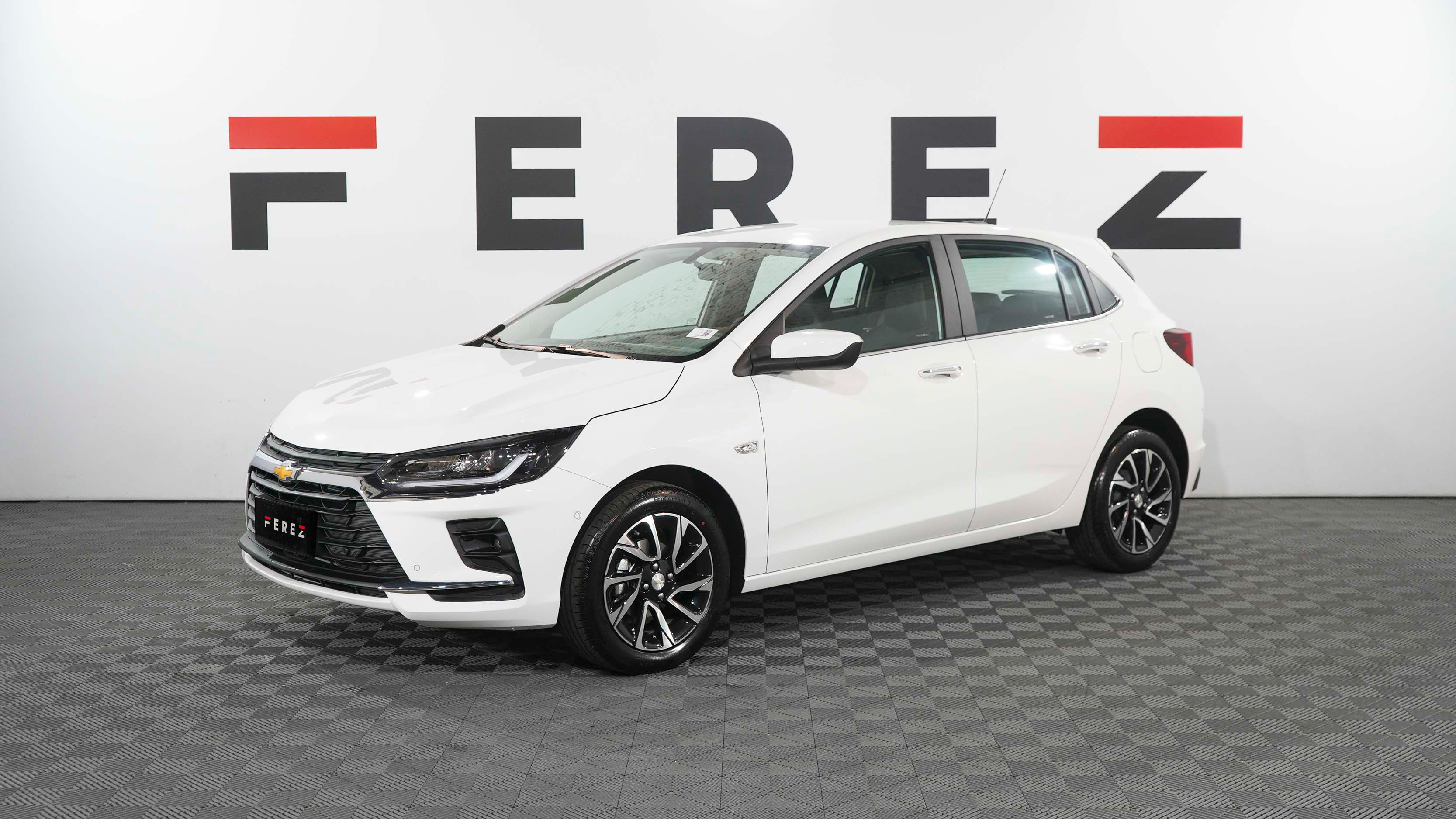 chevrolet ONIX LT L/26