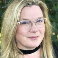 Deanne Zwart