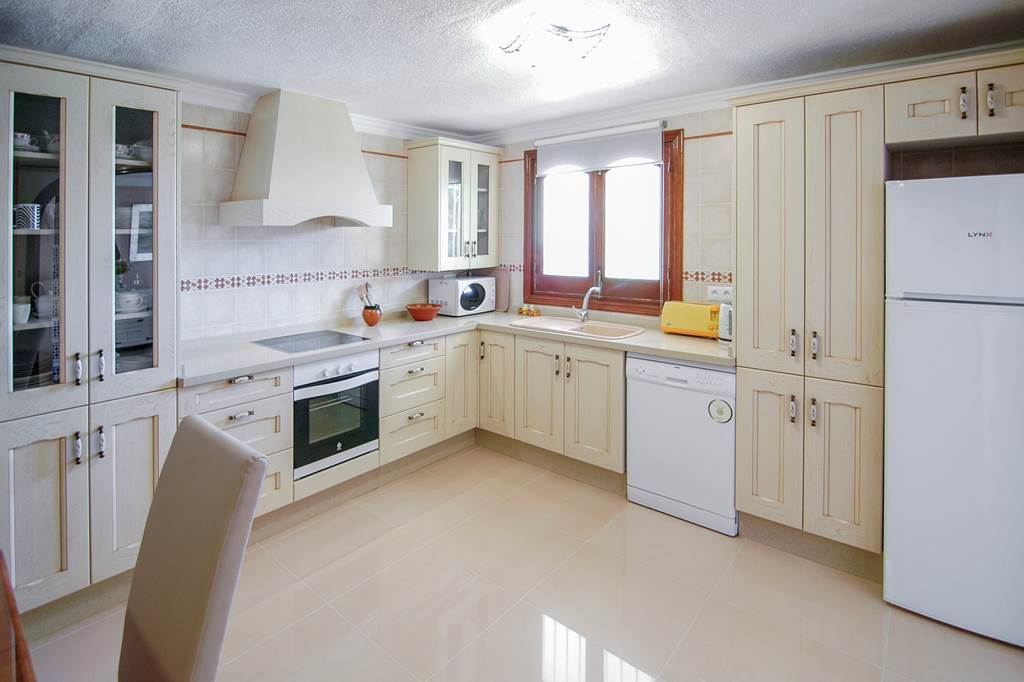 AGP_86753_Villa_Nerja_Angeles_1223_03.jpg