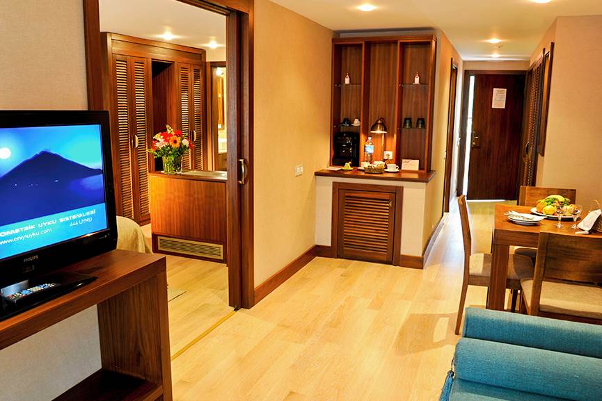 DLM_81543_Marti_Resort_0223_17.jpg