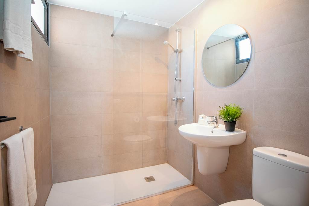 ALC_85143_Dynastic_Rooms_Apartments_0324_06.jpg