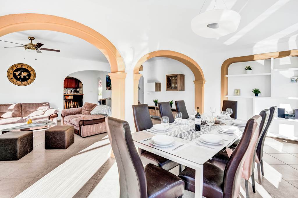ALC_85140_Villa_Matthias_0223_04.jpg