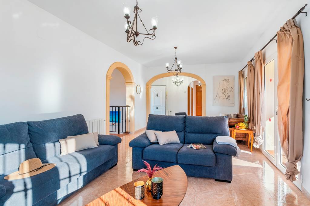 ALC_87322_Villa_Comodo_0224_06.jpg