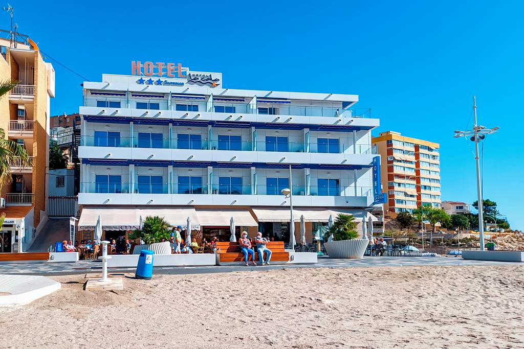 ALC_73009_Hotel_La_Cala_0621_06.jpg
