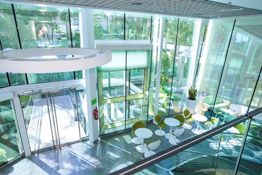 ALC_69417_HTL_RIVIERA_0811_02.jpg