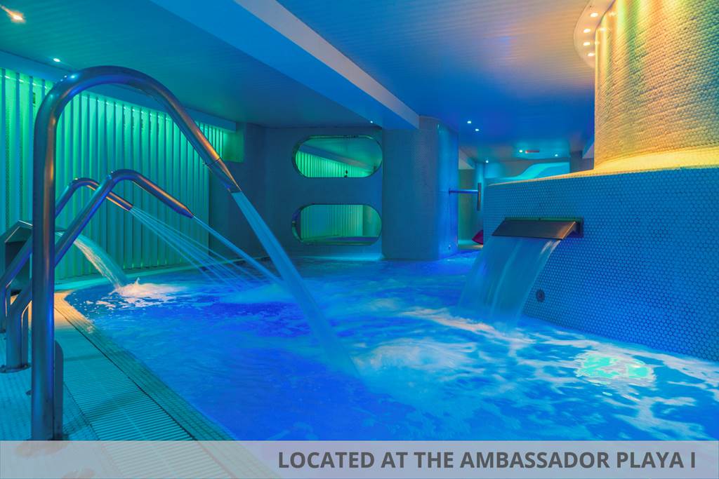 ALC_69417_Rivieraa_Beach_Hotel_1223_02.jpg