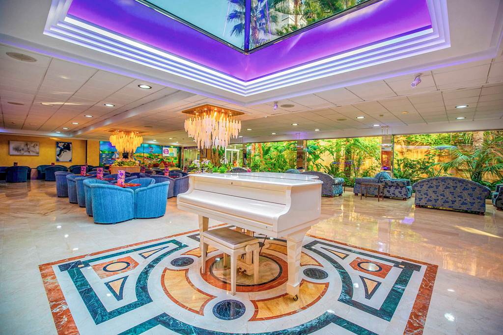 ALC_68645_Hotel_Servigroup_Diplomatic_1224_09.jpg