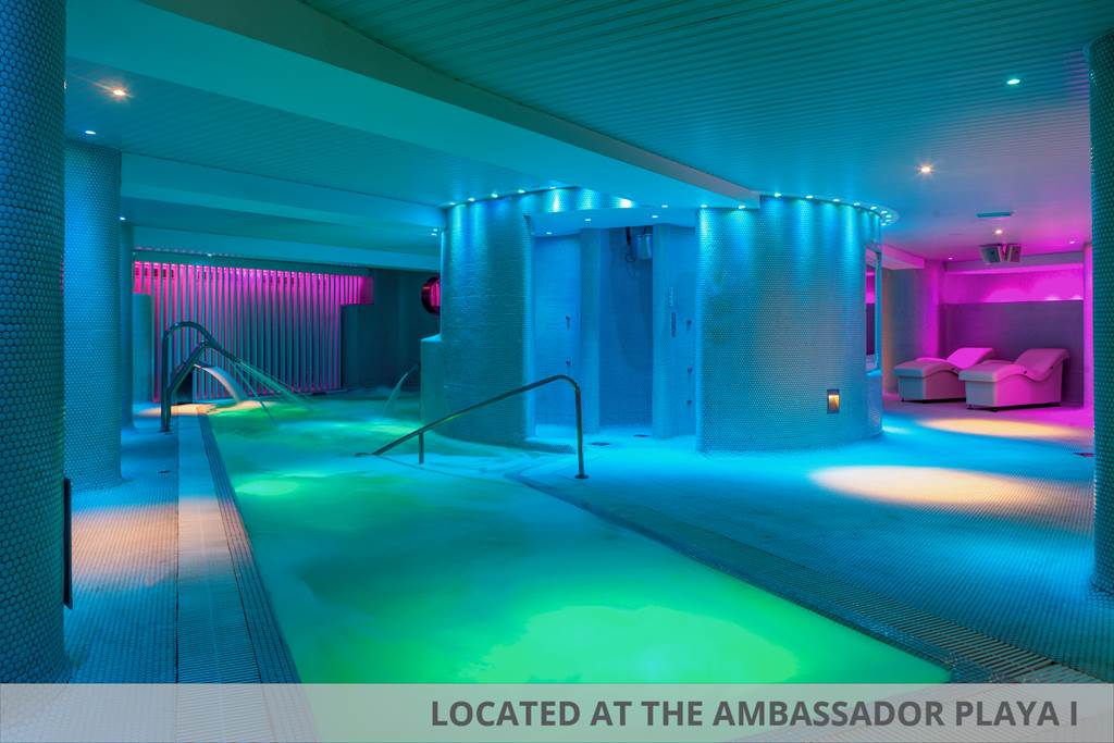 ALC_69417_Rivieraa_Beach_Hotel_1223_04.jpg