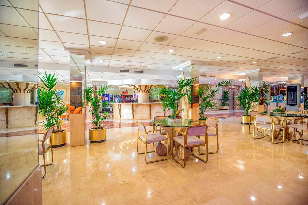ALC_68645_Hotel_Servigroup_Diplomatic_1224_05.jpg