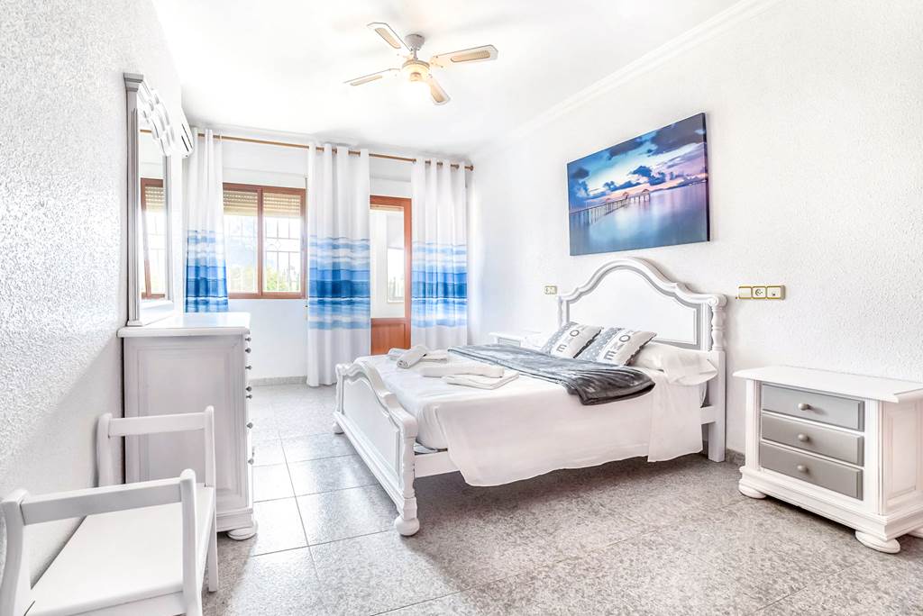 ALC_75094_Villa_Garoffer_0317_14.jpg