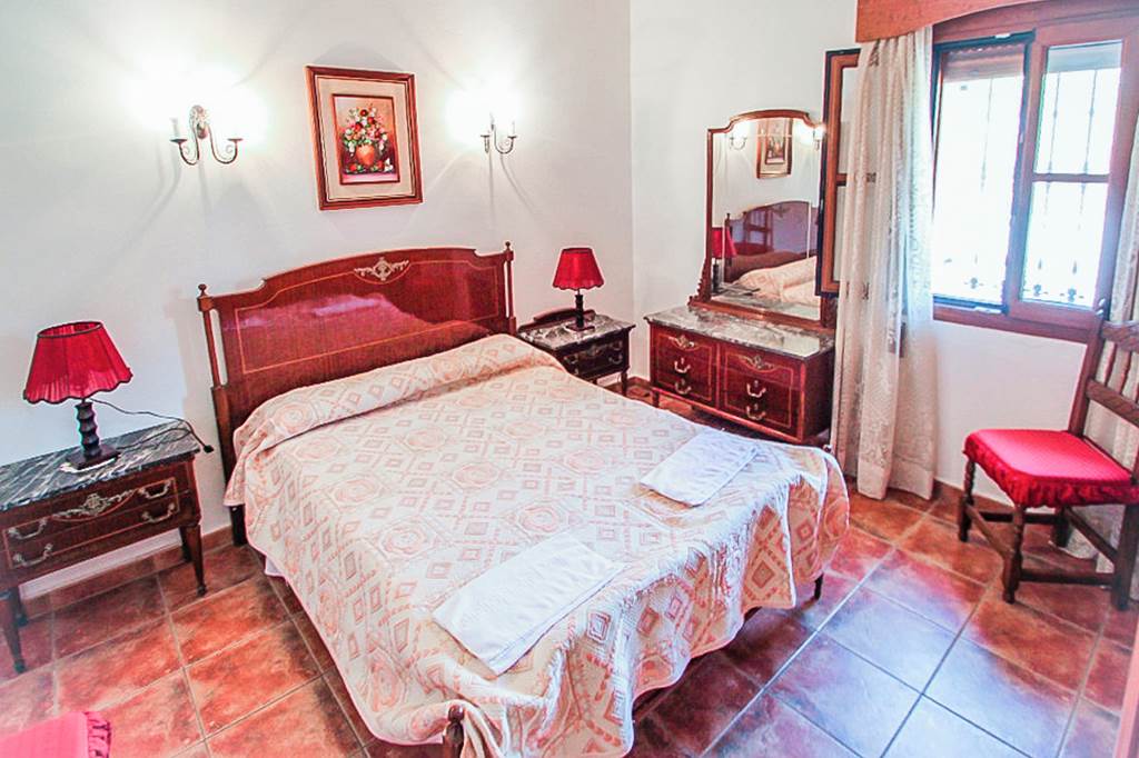 ALC_84005_Villa_Sala_0822_09.jpg