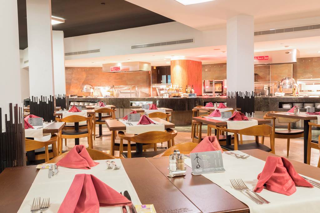 ALC_69146_Sandos_Monaco_Beach_Hotel_&_Spa_0219_02.jpg