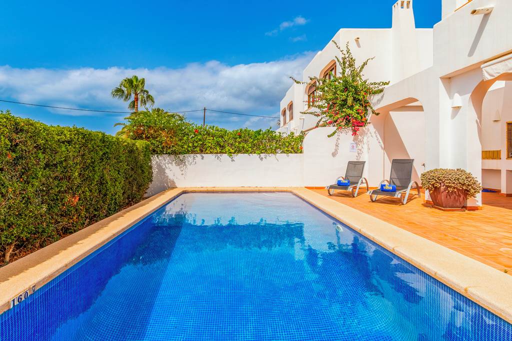ALC_85801_Villa_Bassetes_14_0824_09.jpg