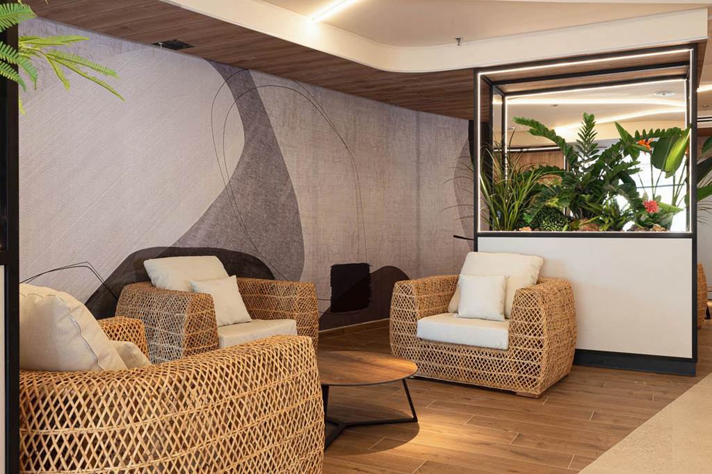 ALC_359_Primavera_Park_Hotel_&_Apartments_0822_01.jpg