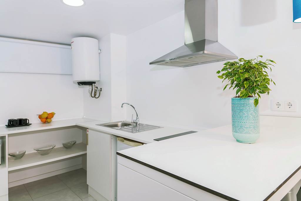 ALC_426_Vistamar_Apartments_0424_09.jpg