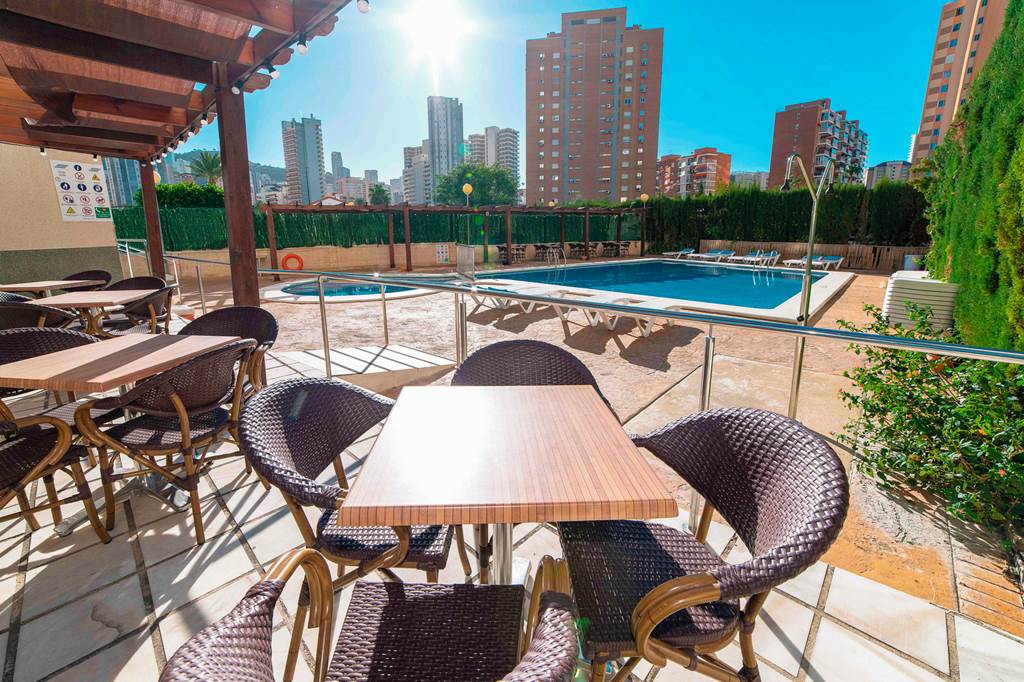 ALC_425_Playamar_Apartments_0624_06.jpg