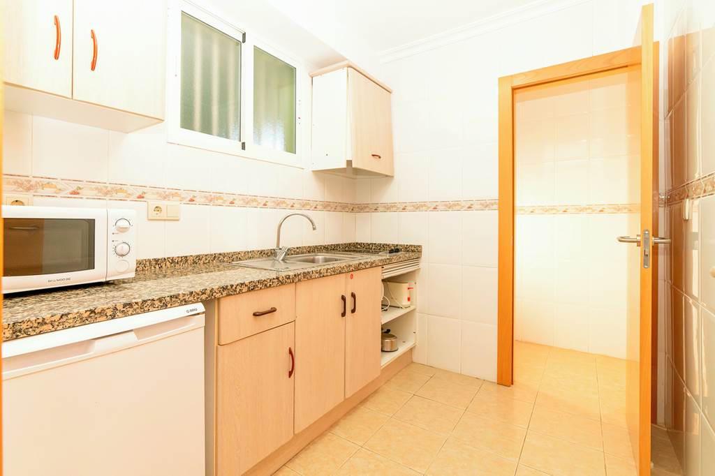 ALC_425_Playamar_Apartments_0624_03.jpg