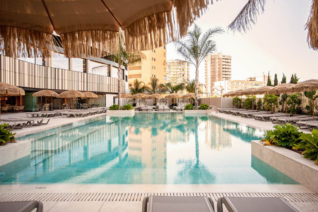 ALC_359_Primavera_Park_Hotel_&_Apartments_0822_02.jpg