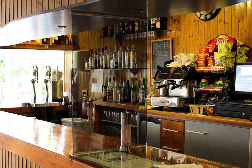 ALC_426_Vistamar_Apartments_0918_02.jpg