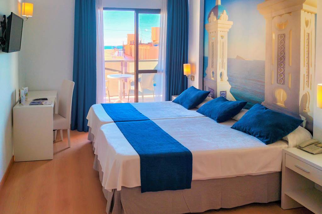 ALC_12_Avenida_Hotel_1121_01.jpg