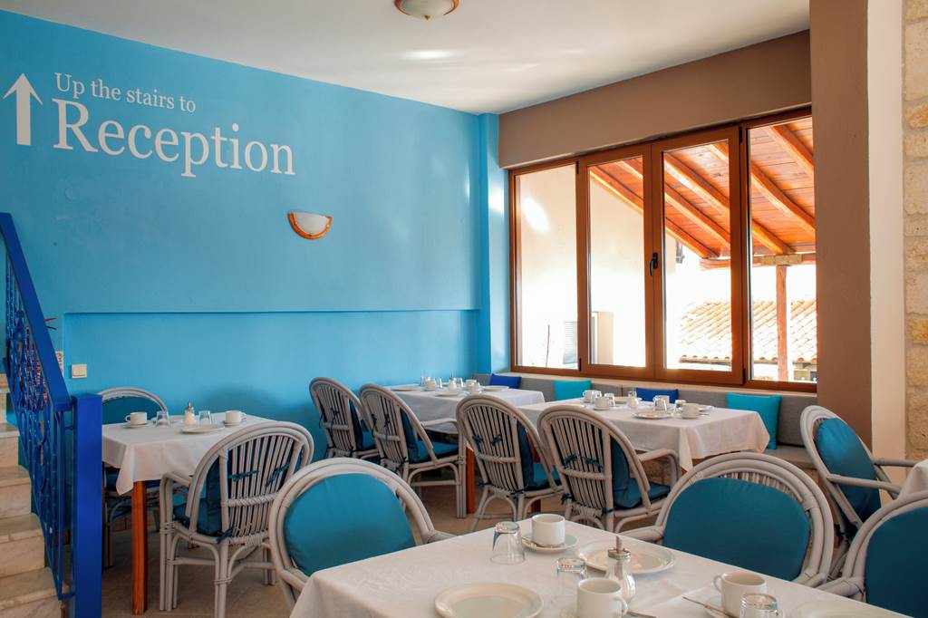 SKG_74166_Stratos_Hotel_0623_02.jpg