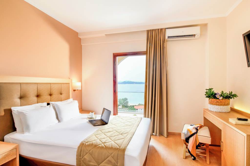 SKG_86591_Akrathos_Beach_Hotel_0124_02.jpg