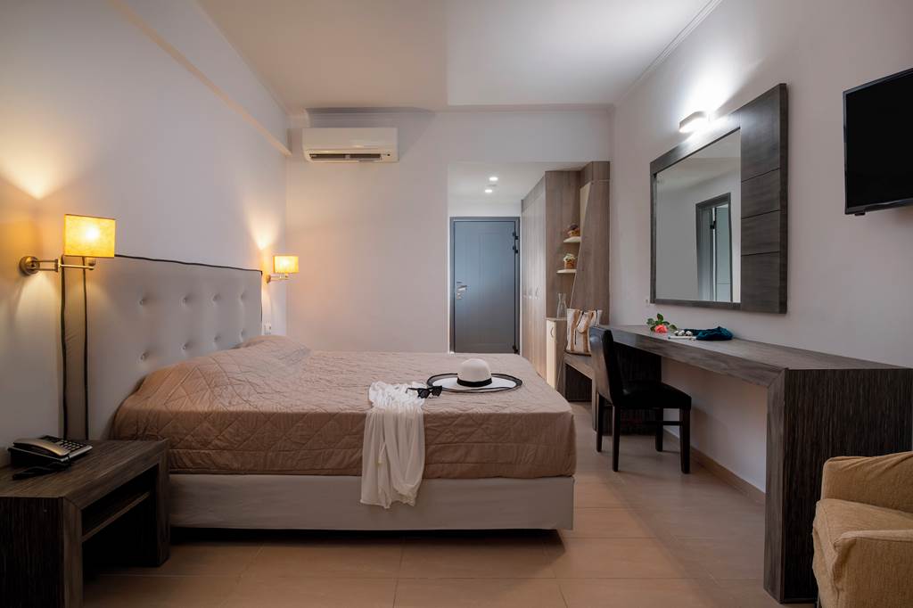 SKG_77438_Lagomandra_Hotel_and_Spa_0423_02.jpg