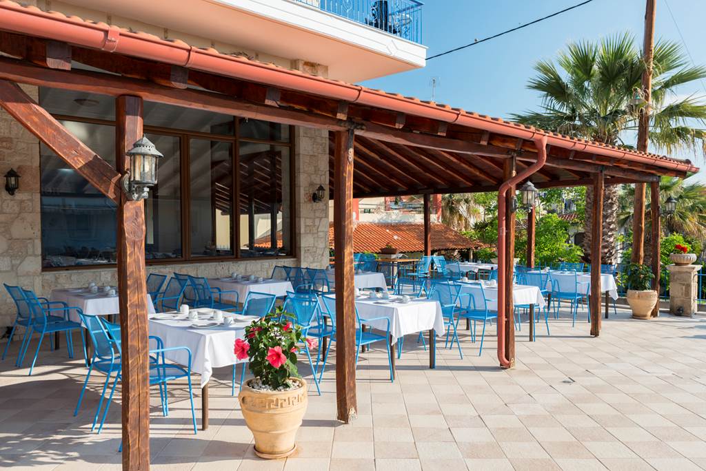 SKG_74166_Stratos_Hotel_0617_06.jpg