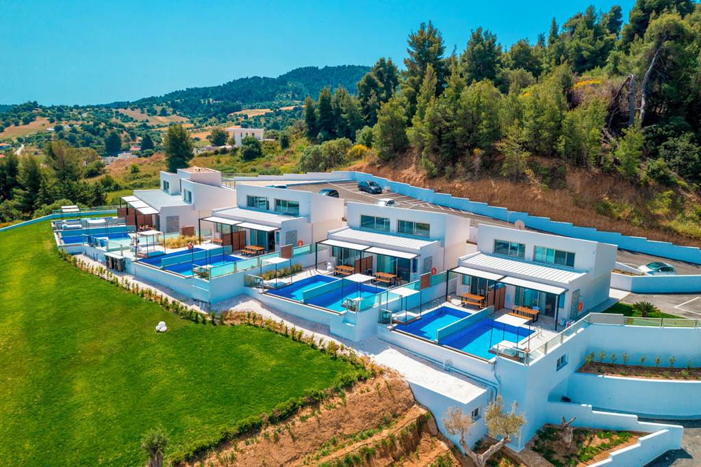 SKG_81180_Villa_D'oro_Luxury_Villas_&_Suites_0822_01.jpg