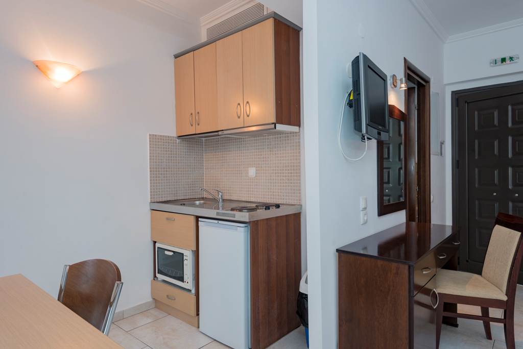 SKG_74726_Naias_Apts_0617_07.jpg