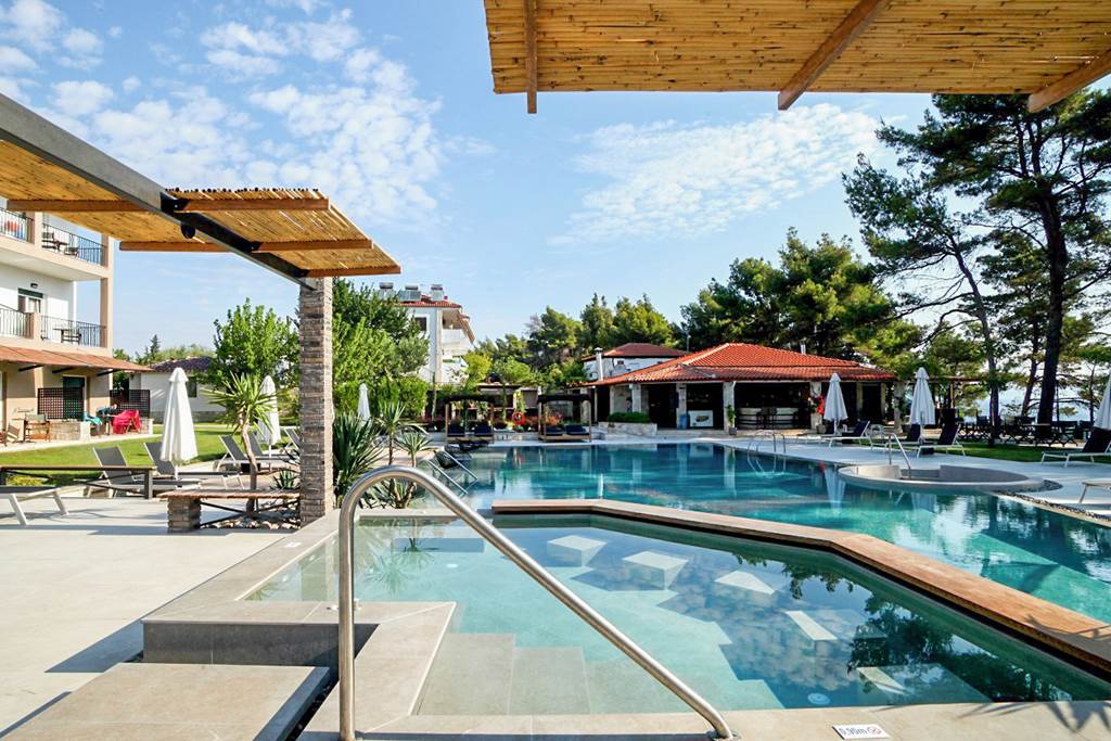 SKG_74442_Nostos_Hotel_0421_03.jpg