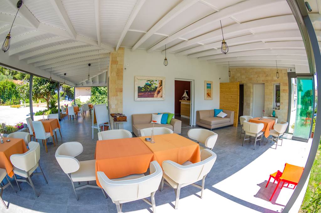 SKG_78726_Evripidis_Hotel_0618_05.jpg