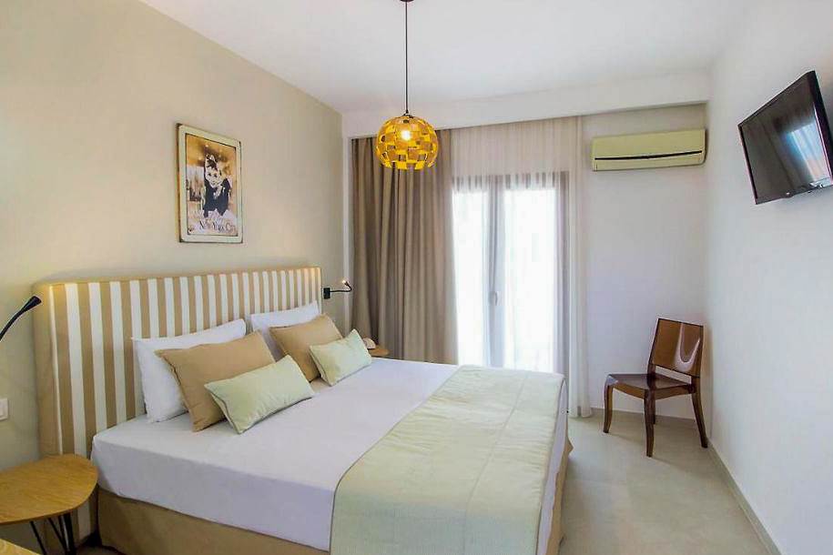 SKG_78726_Evripidis_Hotel_0923_05.jpg