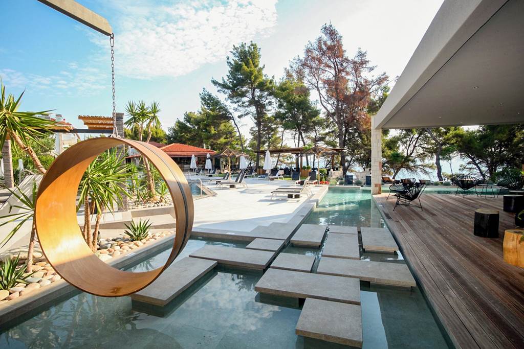 SKG_74442_Nostos_Hotel_0421_01.jpg