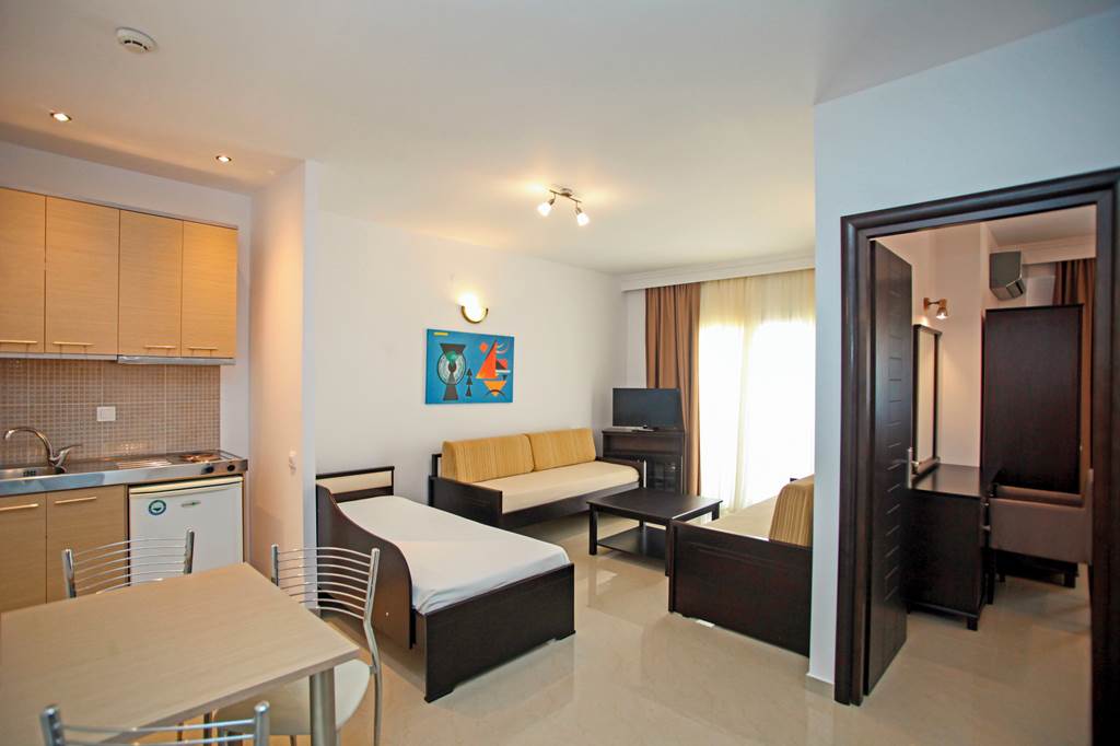 SKG_74726_Naias_Apartments_0321_09.jpg