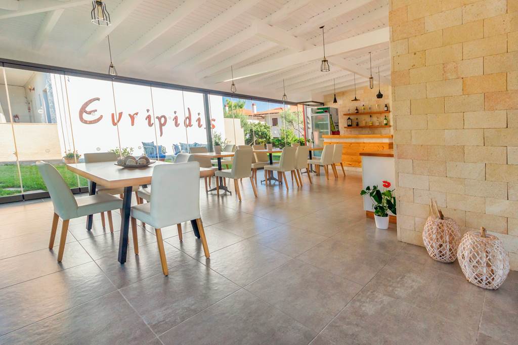 SKG_78726_Evripidis_Hotel_0523_13.jpg