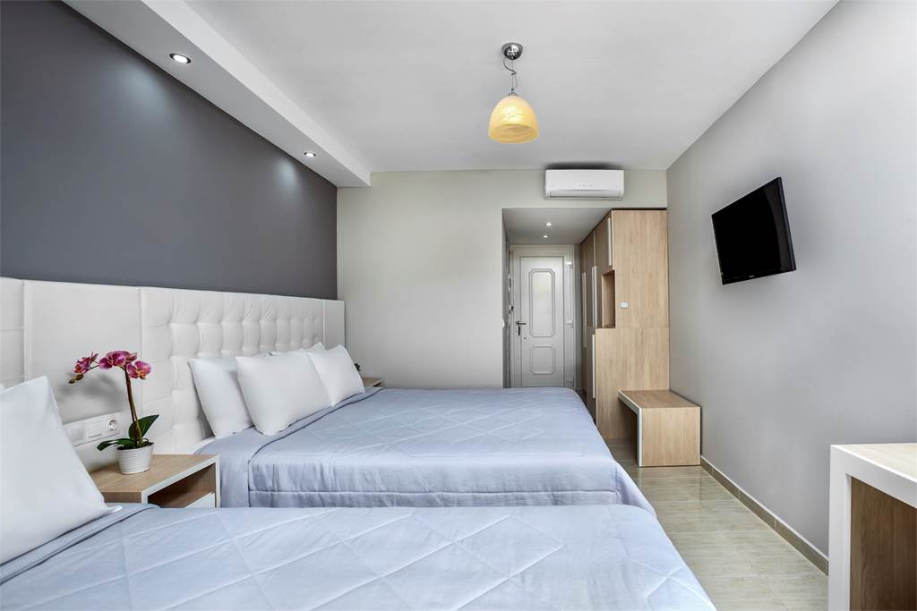 SKG_74151_Anna_Hotel_0818_39.jpg
