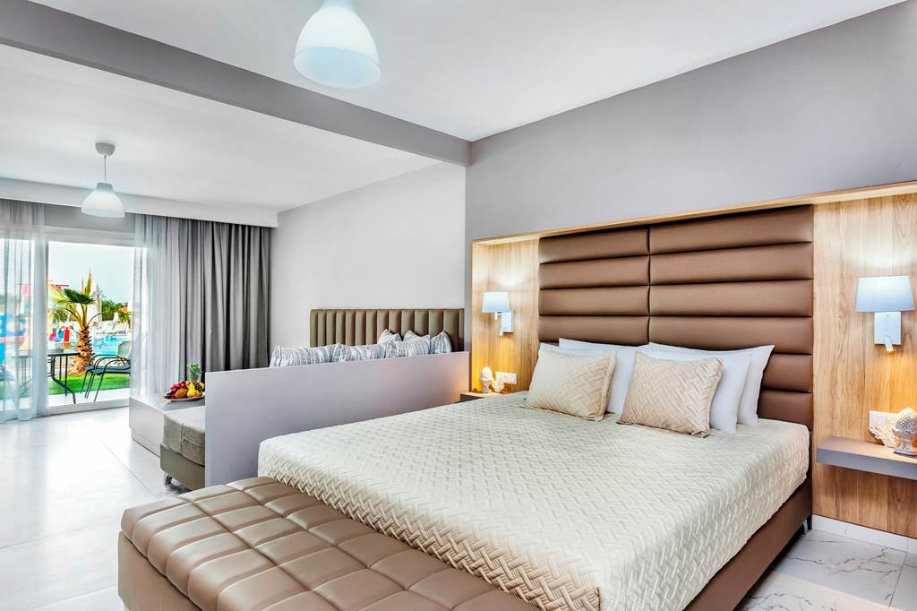 SKG_74151_Anna_Hotel_0120_01.jpg