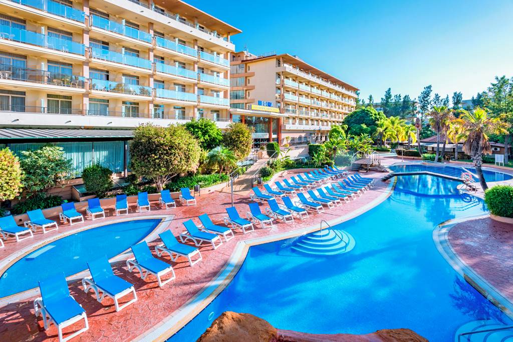 REU_71912_4R_Regina_Gran_Hotel_0619_05.jpg