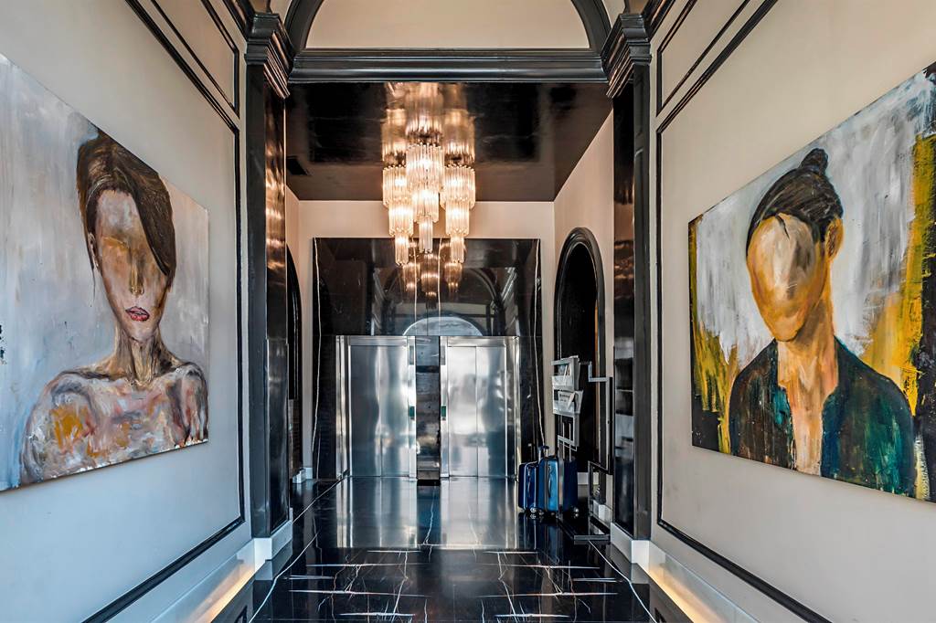 FCO_77807_The_Glam_Hotel_1221_04.jpg